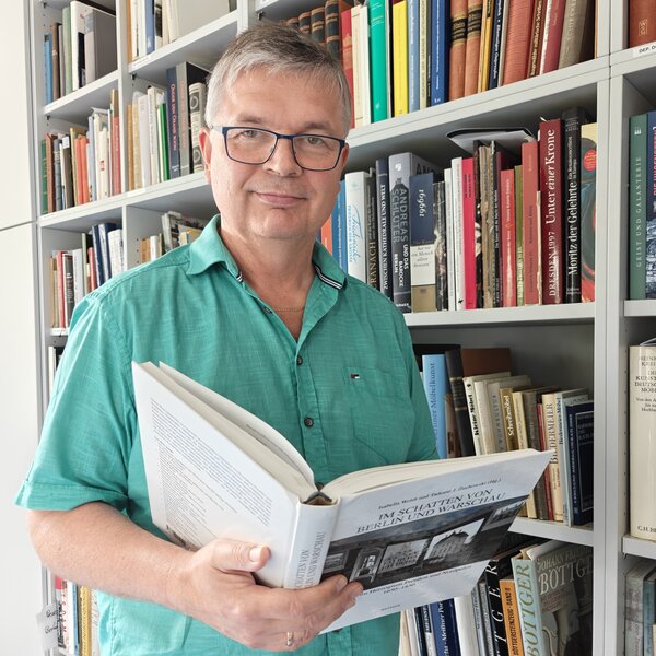 Dr. Torsten Lehmann, wissenschaftlicher Mitarbeiter im Museum Schloss Doberlug, ist Ansprechperson f&uuml;r Nutzungsanfragen